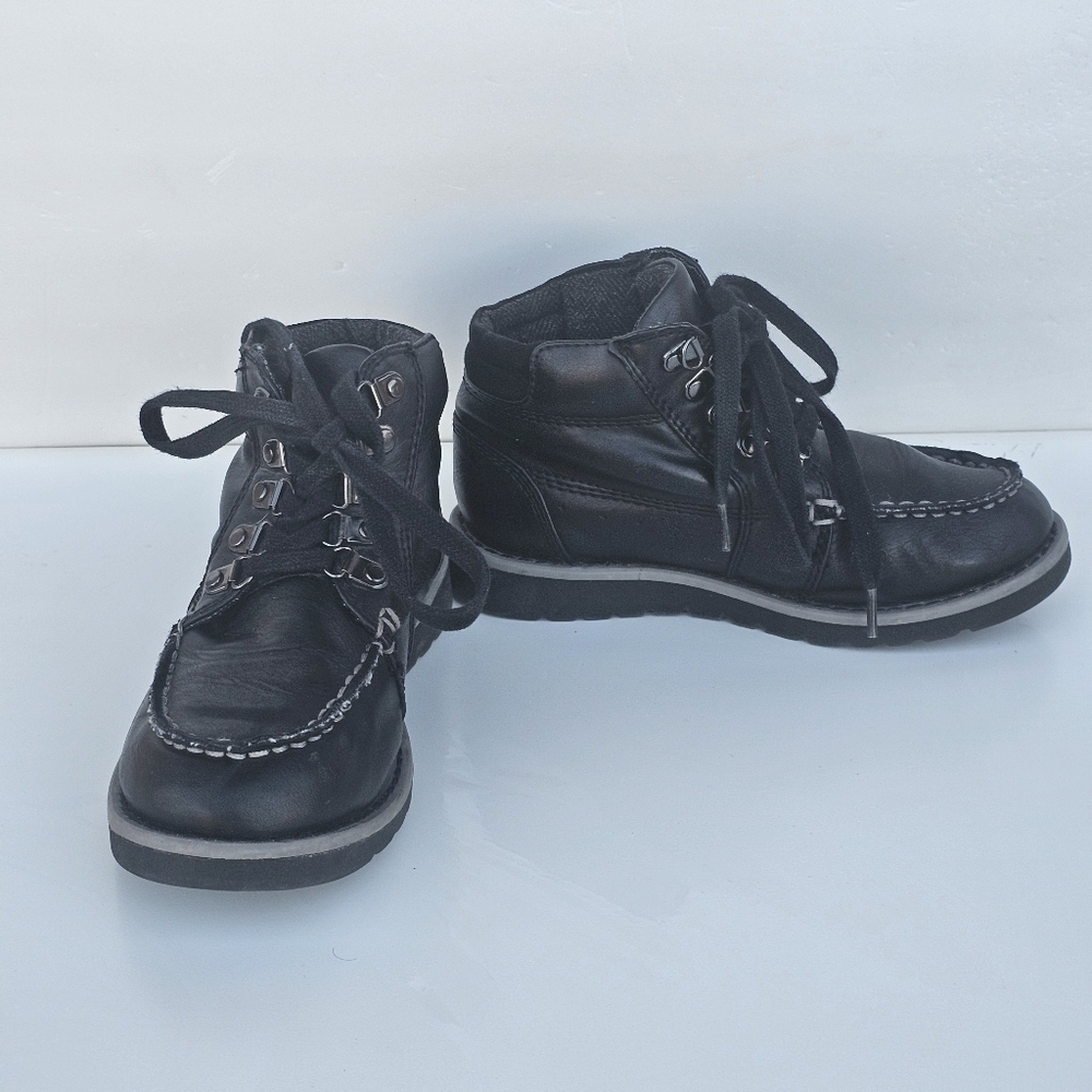 Boys Reaction Kenneth Cole black Take Squared Boots size 12.5